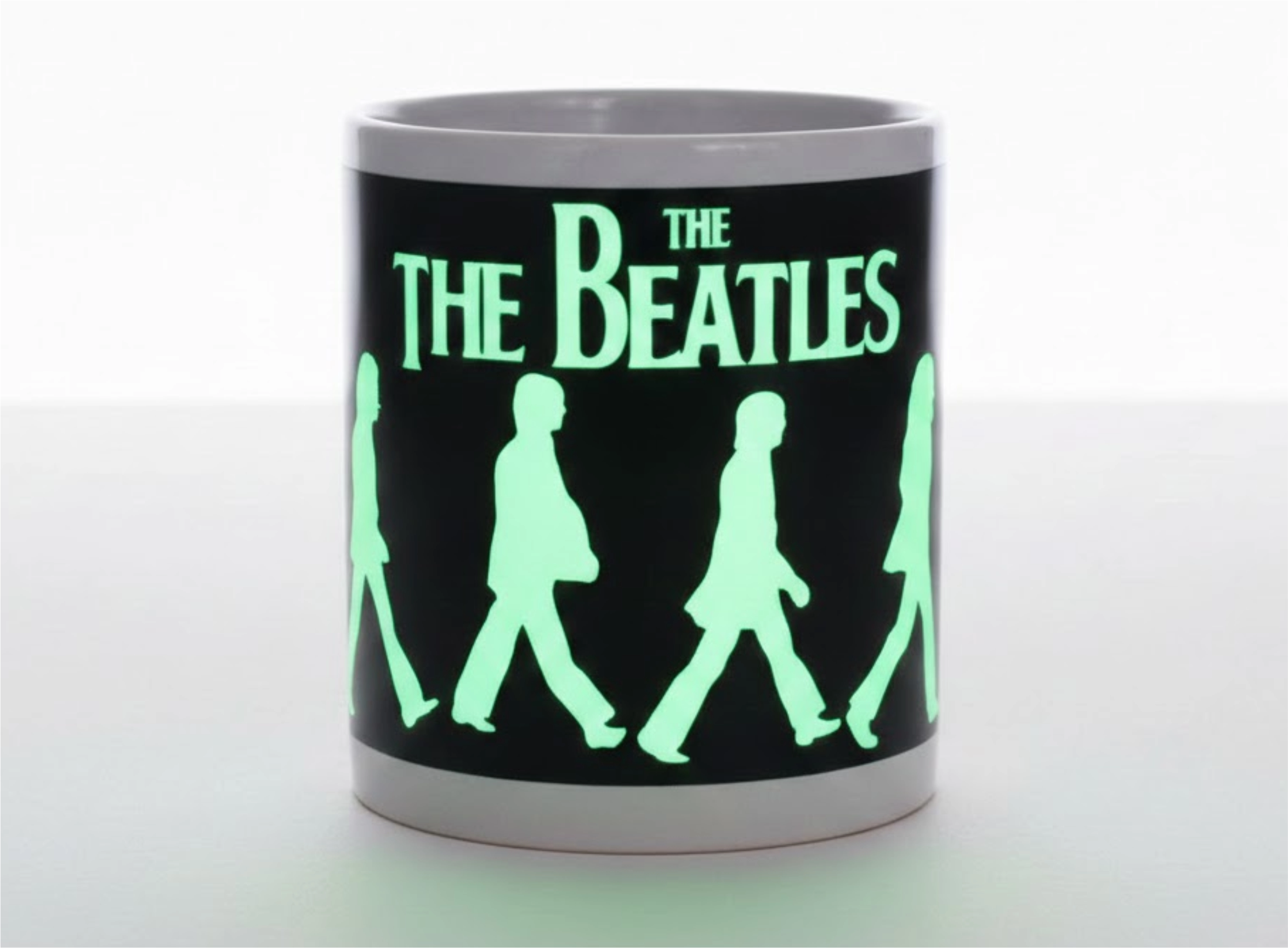 Taza fotoluminiscente